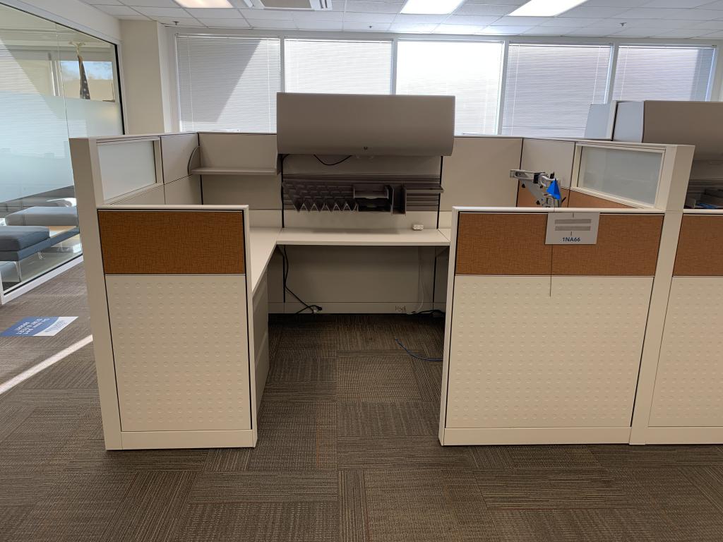 Preowned Office Cubicle