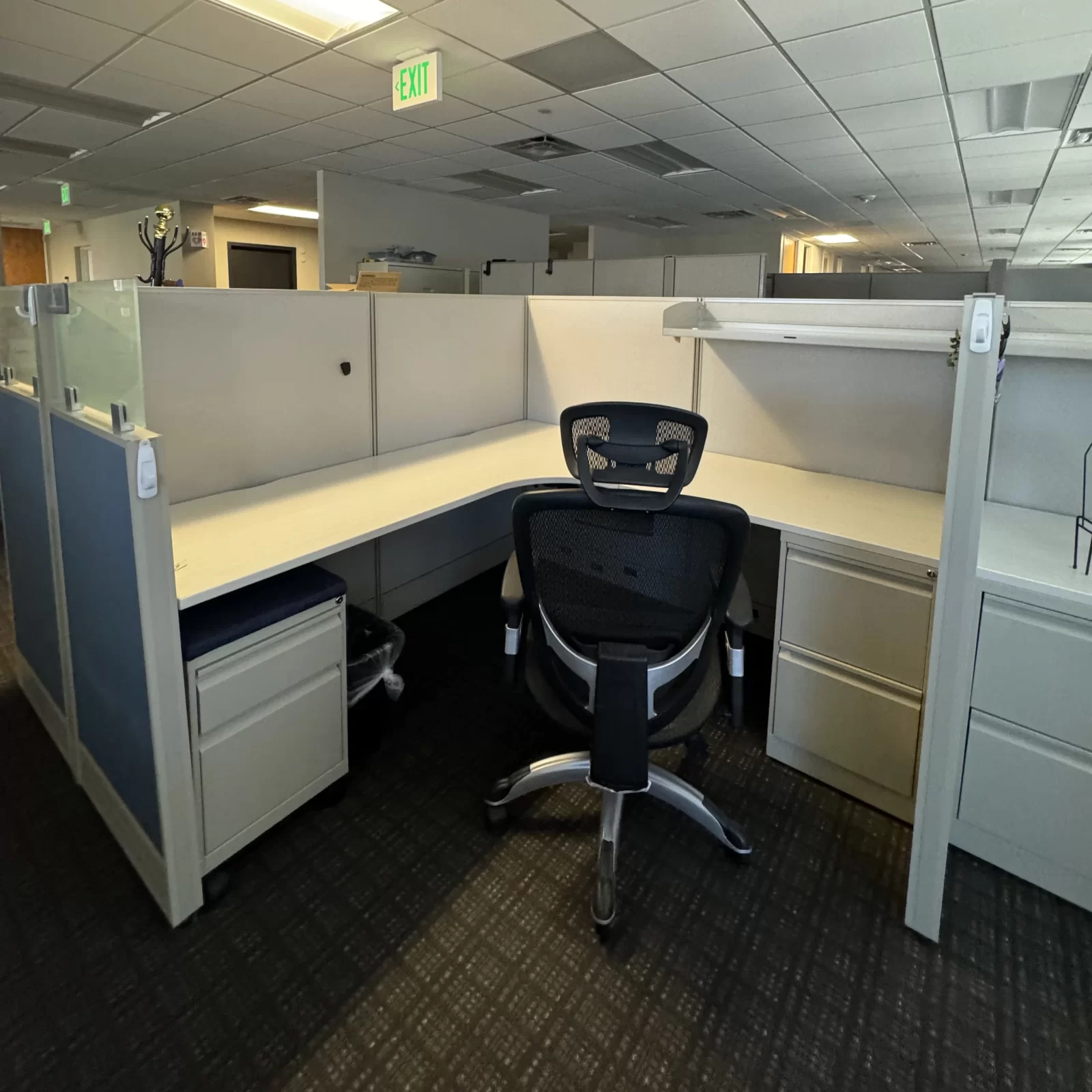 Used Office Cubicle