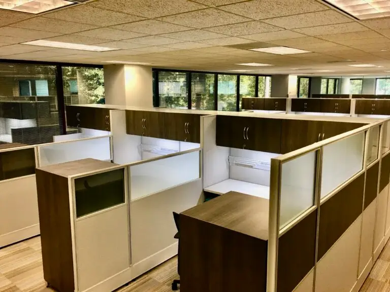 Workstation area pictured in the 1st Landmark Bank project photo library