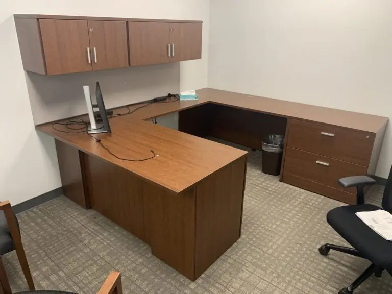 Pre-owned Global Zira U-shaped private-office desk with coordinating overhead and drawer storage